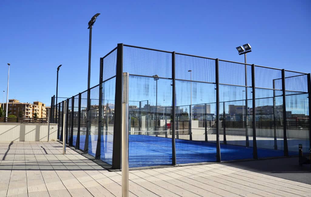 Building a padel court and padel hall